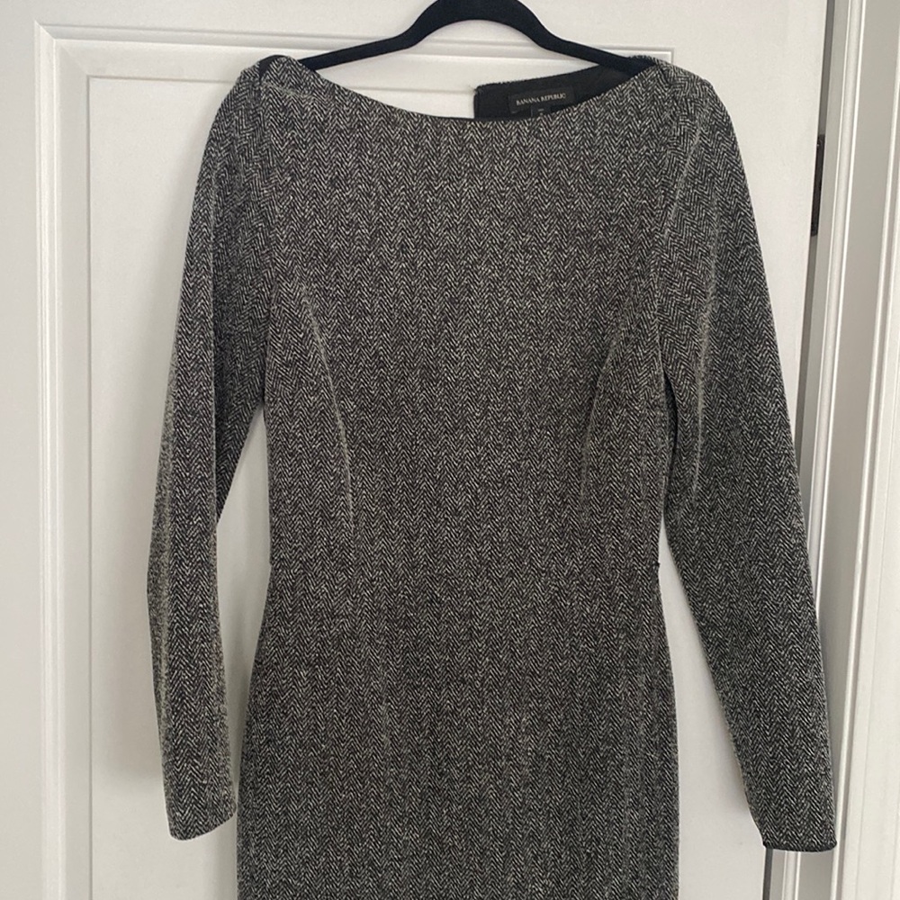 Long sleeved BR Midi Dress